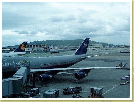 prg20060330_sfo_united747_08.jpg