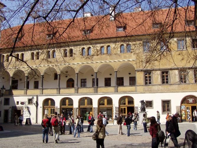 prague20060408_legend049.jpg